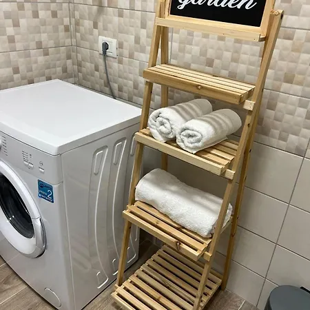 Al Apartament